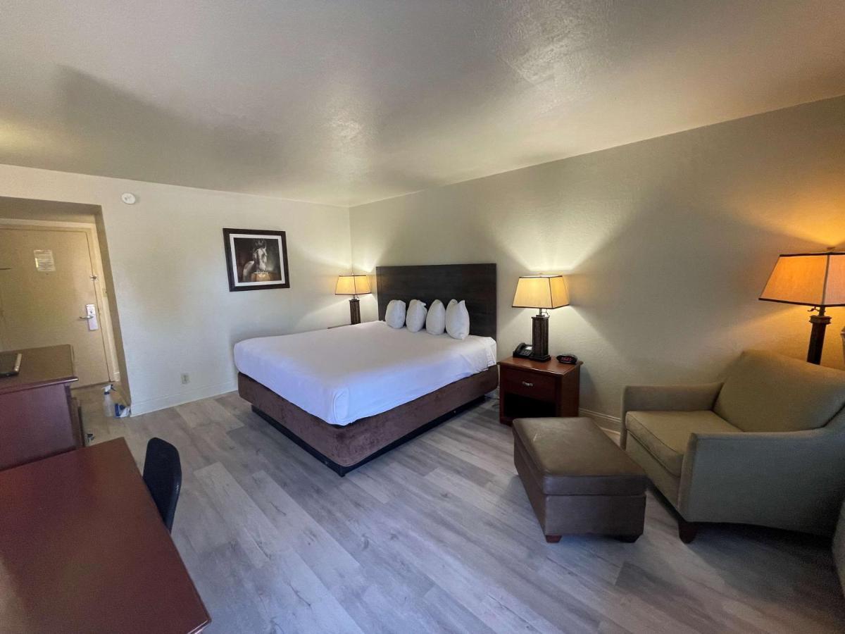 Surestay Plus By Best Western Lawton Kültér fotó