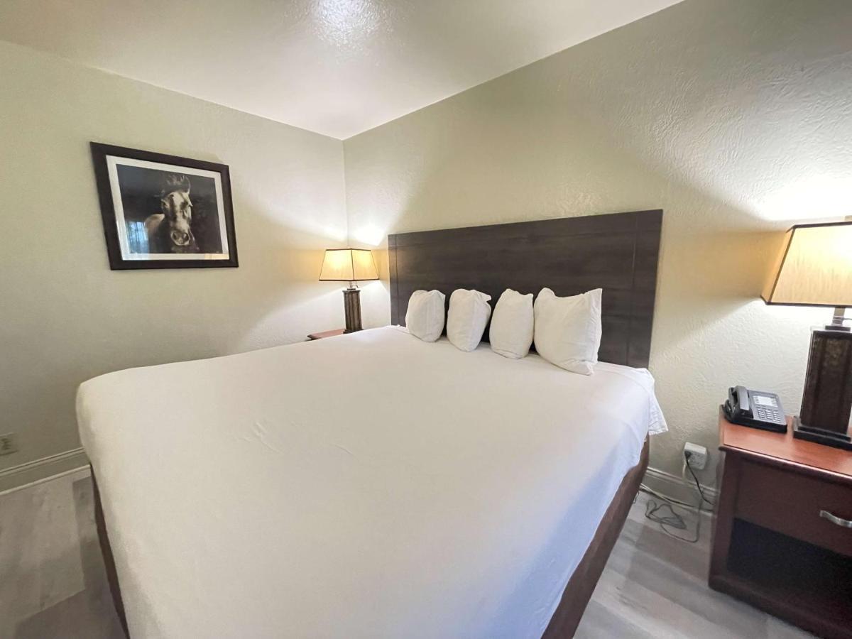 Surestay Plus By Best Western Lawton Kültér fotó