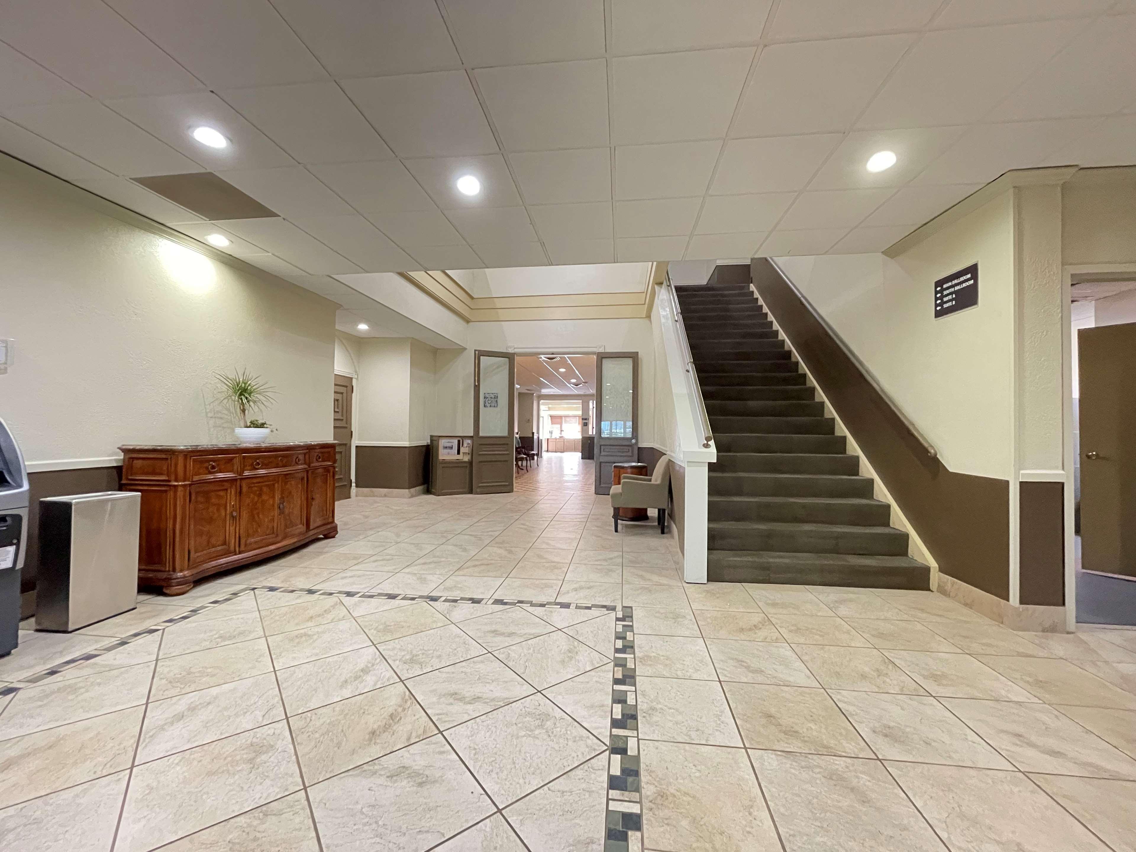 Surestay Plus By Best Western Lawton Kültér fotó